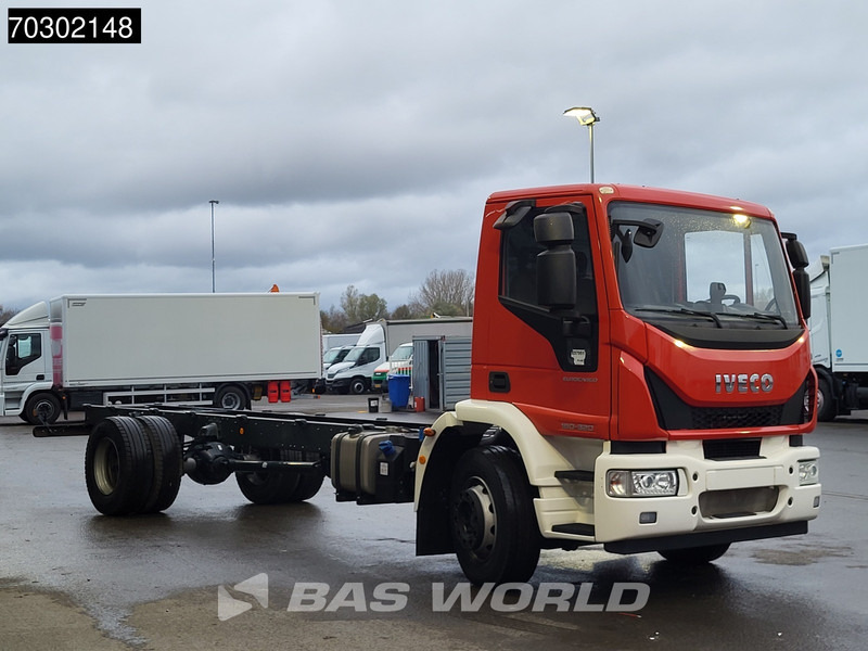 Iveco Eurocargo 180E320 4X2 NEW! 18T chassis 2017 production Euro 6 - Camión chasis: foto 3 Iveco Eurocargo 180E320 4X2 NEW! 18T chassis 2017 production Euro 6 - Camión chasis: foto 3