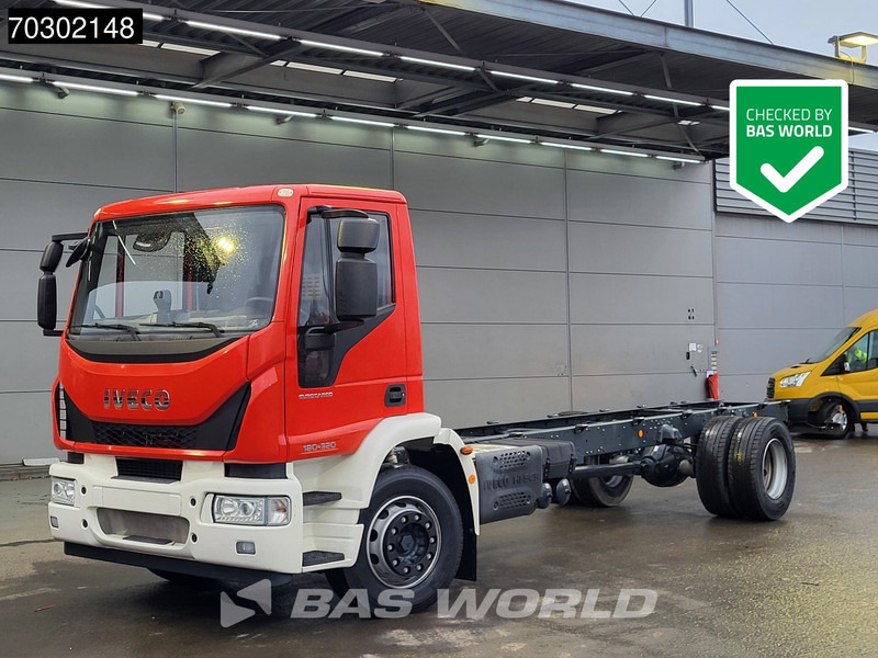 Iveco Eurocargo 180E320 4X2 NEW! 18T chassis 2017 production Euro 6 - Camión chasis: foto 1 Iveco Eurocargo 180E320 4X2 NEW! 18T chassis 2017 production Euro 6 - Camión chasis: foto 1