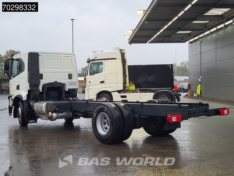 Iveco S-Way 340 4X2 NEW chassis! Automatic Navi ACC LED Euro 6 - Camión chasis: foto 2 Iveco S-Way 340 4X2 NEW chassis! Automatic Navi ACC LED Euro 6 - Camión chasis: foto 2