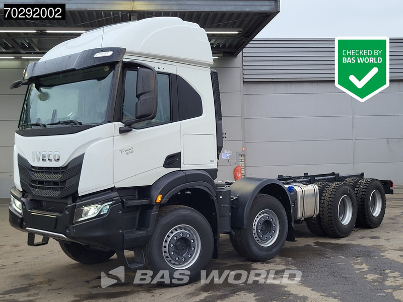 Iveco T-Way 510 8X4 NEW chassis! Retarder Big-Axle Steelsuspension LED Automatic Euro 6 - Camión chasis: foto 1 Iveco T-Way 510 8X4 NEW chassis! Retarder Big-Axle Steelsuspension LED Automatic Euro 6 - Camión chasis: foto 1