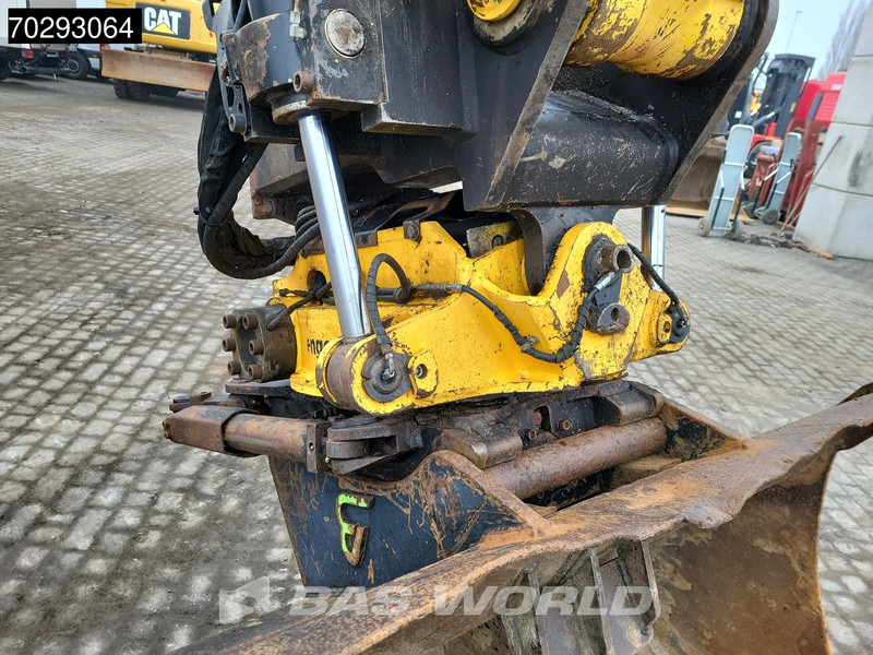 Excavadora de cadenas Komatsu PC240 LC-10: foto 18