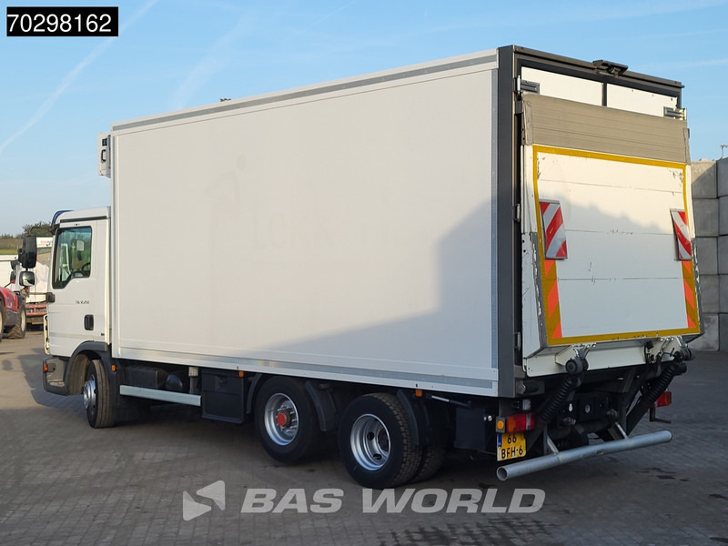 MAN TGL 12.250 6X2 NL-Truck 1500kg Ladebordwand Frigoblock FK13 Lift-Axle Automatic Euro 6 - Camión frigorífico: foto 2 MAN TGL 12.250 6X2 NL-Truck 1500kg Ladebordwand Frigoblock FK13 Lift-Axle Automatic Euro 6 - Camión frigorífico: foto 2