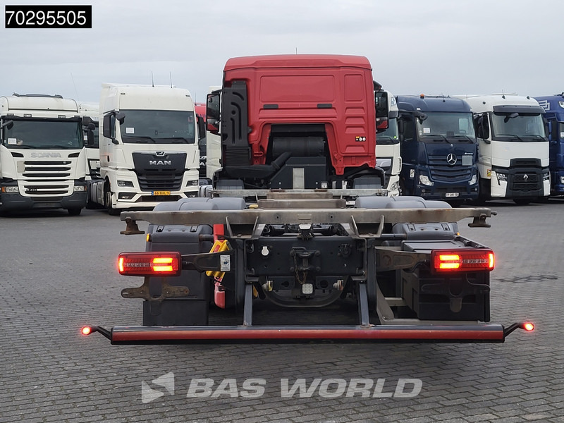 MAN TGS 26.320 TGS 6X2 ADR BDF Lift + Steering Axle Euro 6 - Camión portacontenedore/ Intercambiable: foto 3 MAN TGS 26.320 TGS 6X2 ADR BDF Lift + Steering Axle Euro 6 - Camión portacontenedore/ Intercambiable: foto 3