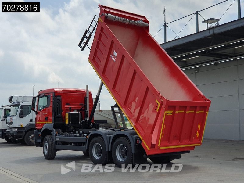 MAN TGS 33.400 6X4 NEW! 16m3 Wielton tipper Manual Body heating Big-Axle Euro 5 - Camión volquete: foto 2 MAN TGS 33.400 6X4 NEW! 16m3 Wielton tipper Manual Body heating Big-Axle Euro 5 - Camión volquete: foto 2
