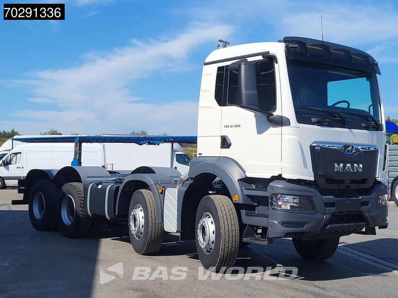 MAN TGS 41.400 8X4 New! Steelsuspension Big-Axle Manual Euro 2 - Camión chasis: foto 3 MAN TGS 41.400 8X4 New! Steelsuspension Big-Axle Manual Euro 2 - Camión chasis: foto 3