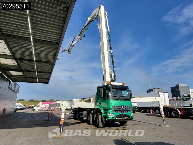 Mercedes-Benz Arocs 3246 Arocs 8X4 CIFA K47H-HP1808ECX 5-Arm Steelsuspension Big-Axle Euro 6 - Bomba de hormigón: foto 3 Mercedes-Benz Arocs 3246 Arocs 8X4 CIFA K47H-HP1808ECX 5-Arm Steelsuspension Big-Axle Euro 6 - Bomba de hormigón: foto 3