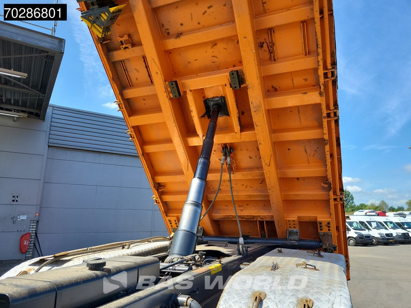 Mercedes-Benz Arocs 3345 6X6 11m3 Meiller Mixer Steelsuspension Big-Axle Euro 6 - Camión volquete: foto 3 Mercedes-Benz Arocs 3345 6X6 11m3 Meiller Mixer Steelsuspension Big-Axle Euro 6 - Camión volquete: foto 3