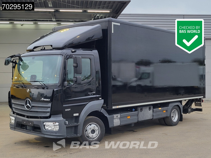Mercedes-Benz Atego 1221 4X2 12tonner 1500kg Ladebordwand Automatic Airco Euro 6 - Camión caja cerrada: foto 1 Mercedes-Benz Atego 1221 4X2 12tonner 1500kg Ladebordwand Automatic Airco Euro 6 - Camión caja cerrada: foto 1
