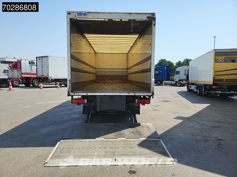 Camión caja cerrada Renault T 380 6X2 2500kg Ladebordwand Automatic Navi Euro 6: foto 10