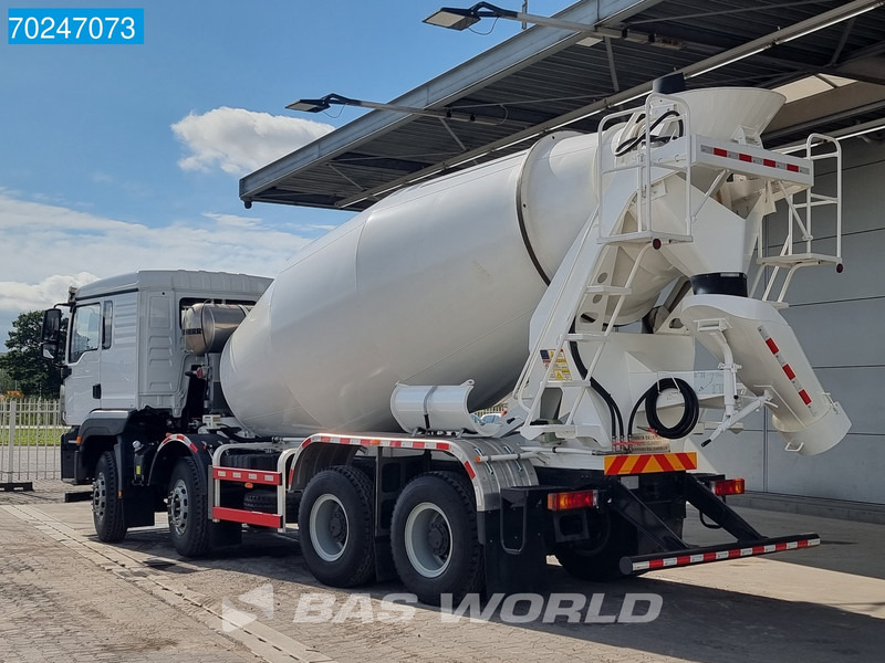 SHACMAN M3000 S 8X4 8m3 Liebherr mixer Manual Big-Axle Steelsuspension - Camión hormigonera: foto 2 SHACMAN M3000 S 8X4 8m3 Liebherr mixer Manual Big-Axle Steelsuspension - Camión hormigonera: foto 2