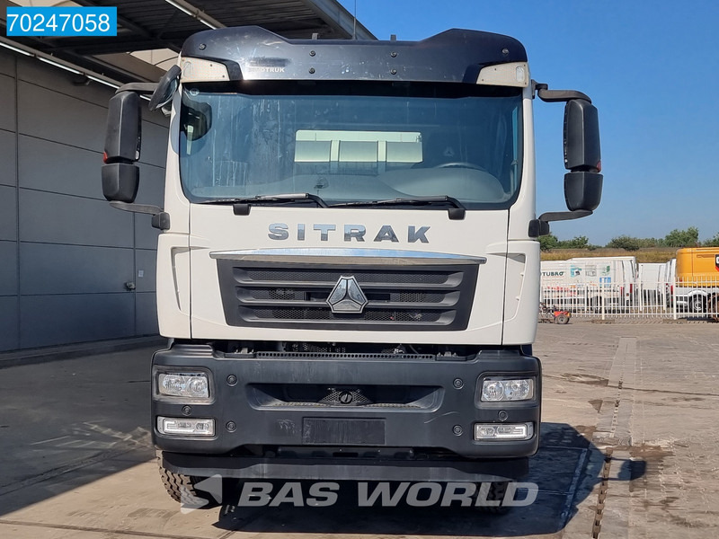Sitrak G5 350 8X4 8m3 Liebherr Mixer Big-Axle Steelsuspension - Camión hormigonera: foto 5 Sitrak G5 350 8X4 8m3 Liebherr Mixer Big-Axle Steelsuspension - Camión hormigonera: foto 5