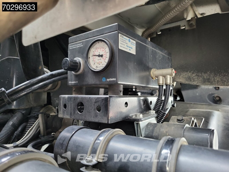 Autocaravana integral Tatra T158 8X8 NL-Truck 8x8 Off-Grid Camper Hydraulic Winch Generator Retarder Airco Euro 6: foto 17 Autocaravana integral Tatra T158 8X8 NL-Truck 8x8 Off-Grid Camper Hydraulic Winch Generator Retarder Airco Euro 6: foto 17