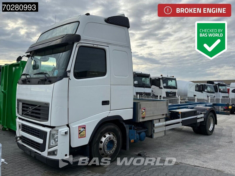 Volvo FH 500 4X2 Defect Engine Globetrotter XL BDF Euro 5 - Camión portacontenedore/ Intercambiable: foto 1 Volvo FH 500 4X2 Defect Engine Globetrotter XL BDF Euro 5 - Camión portacontenedore/ Intercambiable: foto 1