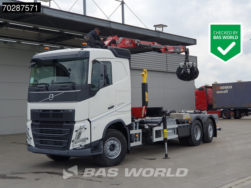 Volvo FH 500 6X2 Penz Crane 15Z9.50R HYVA 20-57-S Hooklift Lift+steering Automatic Euro 6 - Camión multibasculante, Camión grúa: foto 3 Volvo FH 500 6X2 Penz Crane 15Z9.50R HYVA 20-57-S Hooklift Lift+steering Automatic Euro 6 - Camión multibasculante, Camión grúa: foto 3
