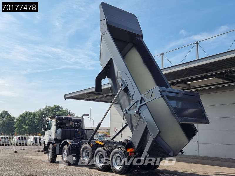 Camión volquete nuevo Volvo FMX 460 10X4 50T payload | 30m3 Tipper | Mining dumper: foto 5 Camión volquete nuevo Volvo FMX 460 10X4 50T payload | 30m3 Tipper | Mining dumper: foto 5