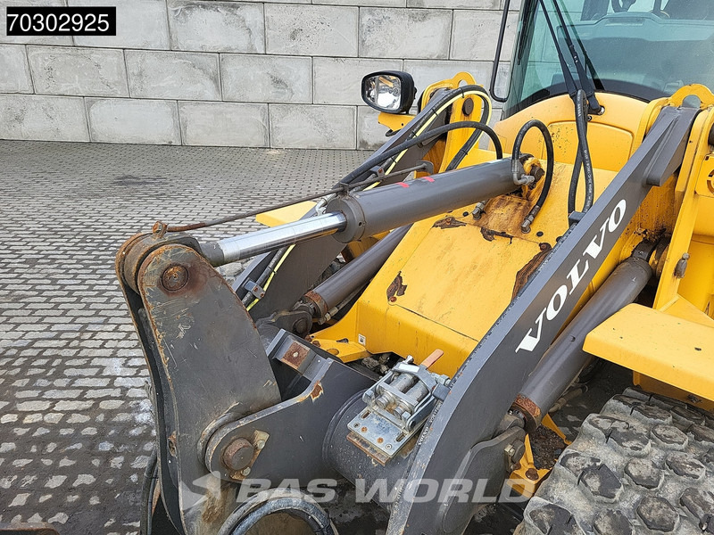 Cargadora de ruedas Volvo L30 G: foto 13 Cargadora de ruedas Volvo L30 G: foto 13