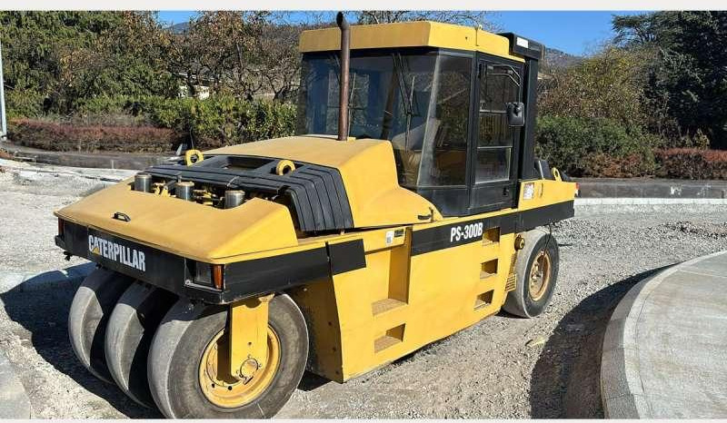Caterpillar PS300B - Rodillo de neumáticos: foto 2 Caterpillar PS300B - Rodillo de neumáticos: foto 2