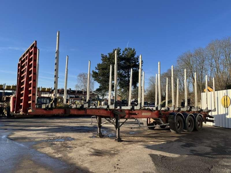 Fruehauf GRUMIERE 3 ESSIEUX - Camión forestal: foto 3 Fruehauf GRUMIERE 3 ESSIEUX - Camión forestal: foto 3