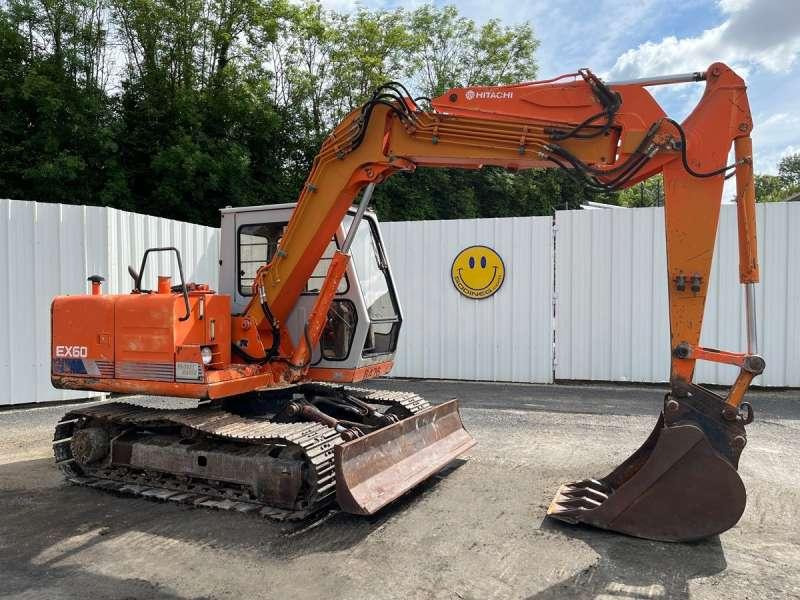 Hitachi EX60 - Excavadora de cadenas: foto 1 Hitachi EX60 - Excavadora de cadenas: foto 1