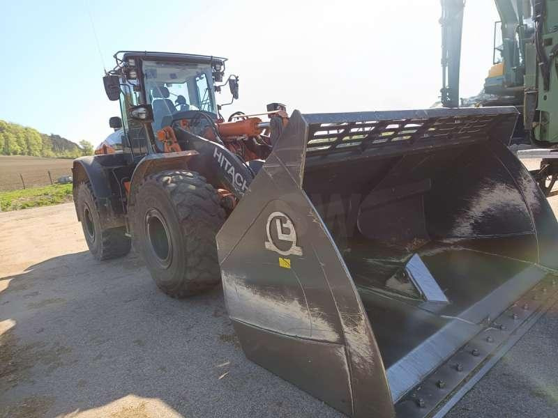 Hitachi ZW220-7 - Cargadora de ruedas: foto 2 Hitachi ZW220-7 - Cargadora de ruedas: foto 2