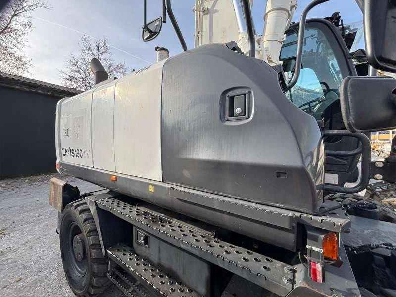 Hitachi ZX190W-5B - Excavadora de ruedas: foto 4 Hitachi ZX190W-5B - Excavadora de ruedas: foto 4