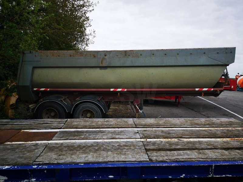 Kaiser KAISER 2 ESSIEUX - Semirremolque volquete: foto 4 Kaiser KAISER 2 ESSIEUX - Semirremolque volquete: foto 4