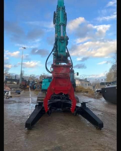 Kobelco SK210LC-10E - Manipulador de materiales: foto 5 Kobelco SK210LC-10E - Manipulador de materiales: foto 5
