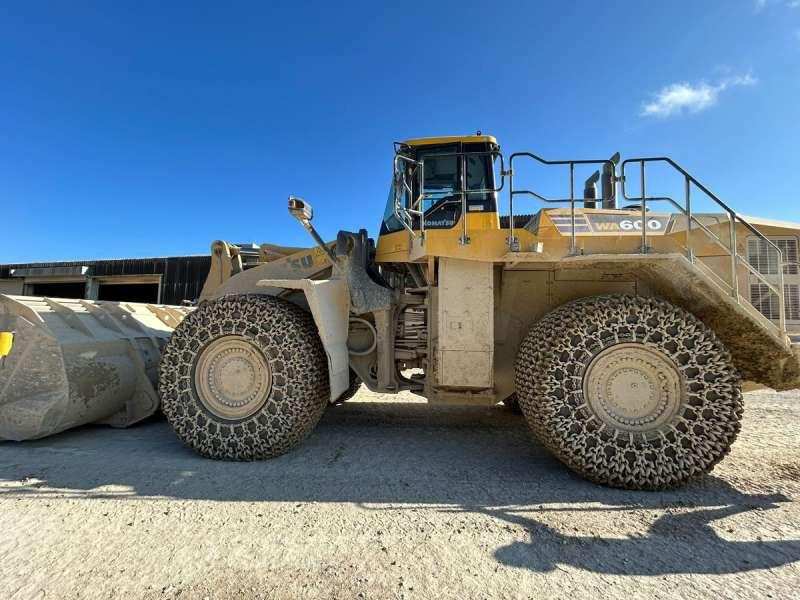 Komatsu WA600-8E0 - Cargadora de ruedas: foto 3 Komatsu WA600-8E0 - Cargadora de ruedas: foto 3