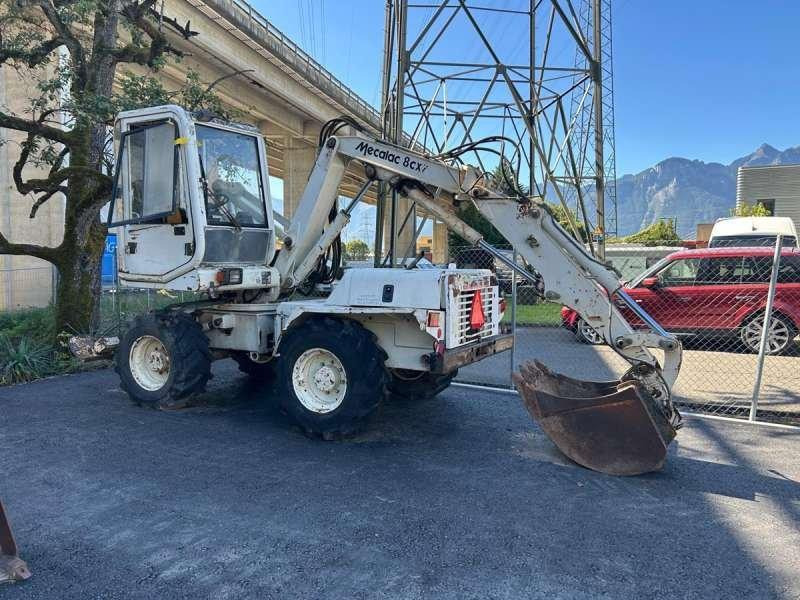 Mecalac 8CXI - Excavadora de ruedas: foto 1 Mecalac 8CXI - Excavadora de ruedas: foto 1