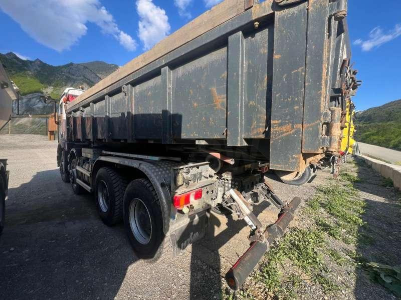 Mercedes AROCS 3253 8X4 - Camión volquete: foto 4 Mercedes AROCS 3253 8X4 - Camión volquete: foto 4