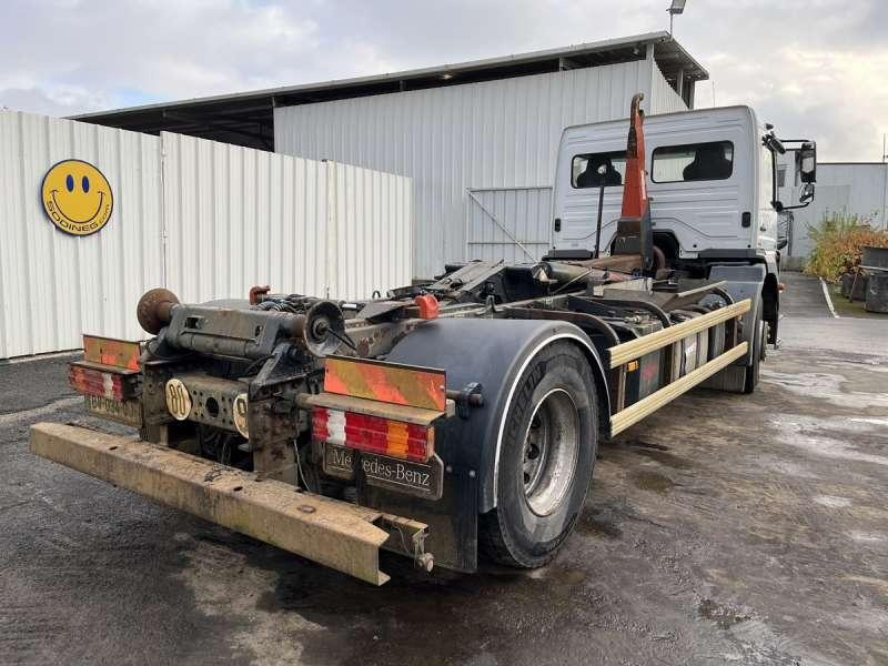 Camión multibasculante Mercedes AXOR 1833: foto 6