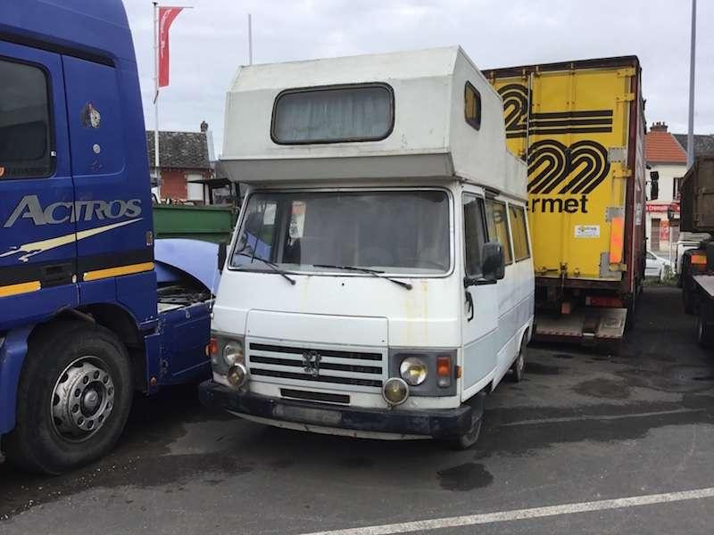 Peugeot J9 - Autocaravana capuchina: foto 2 Peugeot J9 - Autocaravana capuchina: foto 2