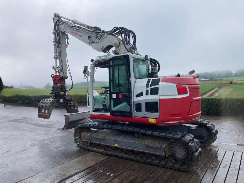 Takeuchi TB2150R - Excavadora de cadenas: foto 2 Takeuchi TB2150R - Excavadora de cadenas: foto 2