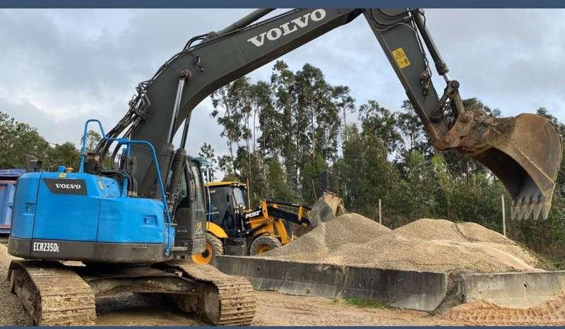 Volvo ECR235DL - Excavadora de cadenas: foto 1 Volvo ECR235DL - Excavadora de cadenas: foto 1