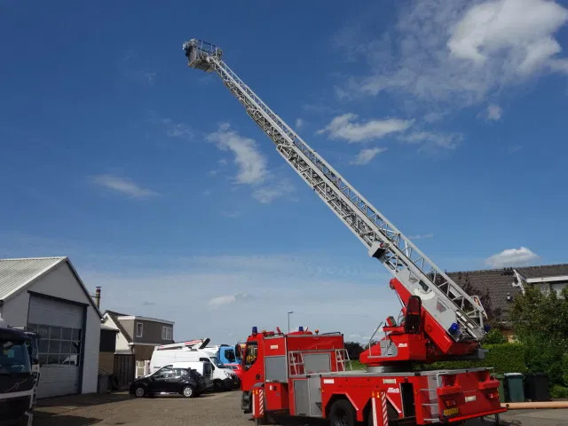 DAF LF 250 METZ 30 meter - Camión: foto 1 DAF LF 250 METZ 30 meter - Camión: foto 1