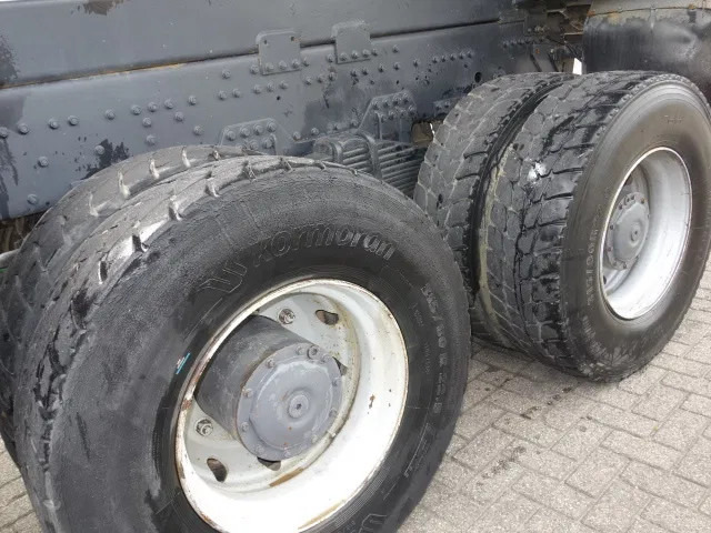 MAN 35-403 meiller kipper 8x6 - Camión volquete: foto 4 MAN 35-403 meiller kipper 8x6 - Camión volquete: foto 4