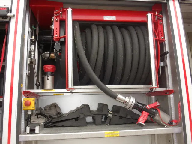 Camión de bomberos MAN TGM 15.250 FIRE TRUCK,2000 LITER TANK, FOAM TANK, AIRCO,WITH EQUIPMENT: foto 17