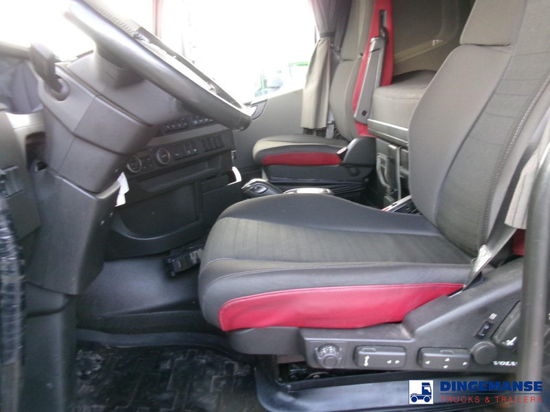 Cabeza tractora Volvo FH 500 6X2 Euro 6 + pto + ADR 29/02/2024: foto 17 Cabeza tractora Volvo FH 500 6X2 Euro 6 + pto + ADR 29/02/2024: foto 17