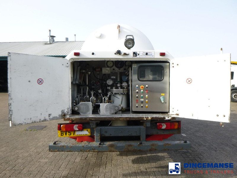 DAF LF 55.180 4x2 RHD ARGON gas truck 5.9 m3 - Camión cisterna: foto 5 DAF LF 55.180 4x2 RHD ARGON gas truck 5.9 m3 - Camión cisterna: foto 5