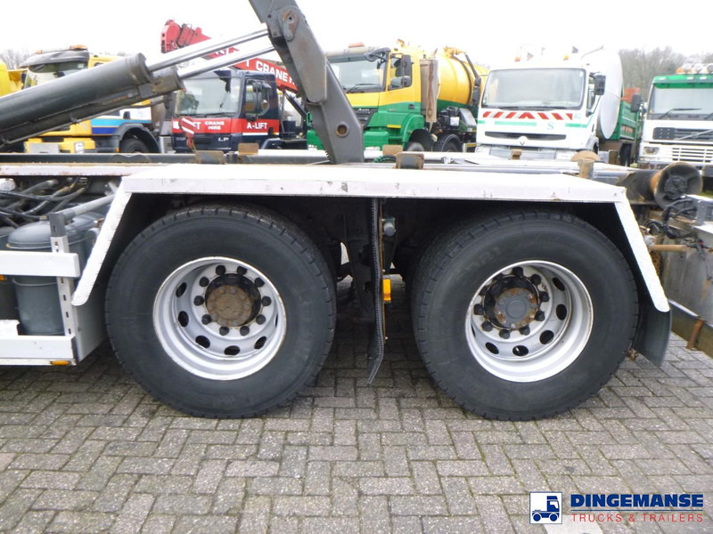 DAF XF 530 6x2 Euro 6 VDL container hook - Camión multibasculante: foto 5 DAF XF 530 6x2 Euro 6 VDL container hook - Camión multibasculante: foto 5