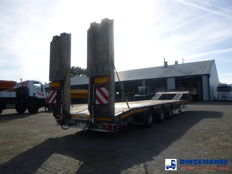 Faymonville 3-axle semi-lowbed trailer 50T + ramps - Semirremolque góndola rebajadas: foto 4 Faymonville 3-axle semi-lowbed trailer 50T + ramps - Semirremolque góndola rebajadas: foto 4