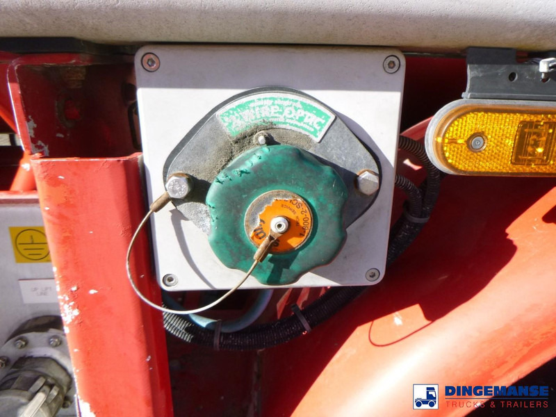 Semirremolque cisterna Feldbinder Fuel tank alu 44.5 m3 / 6 comp: foto 11 Semirremolque cisterna Feldbinder Fuel tank alu 44.5 m3 / 6 comp: foto 11