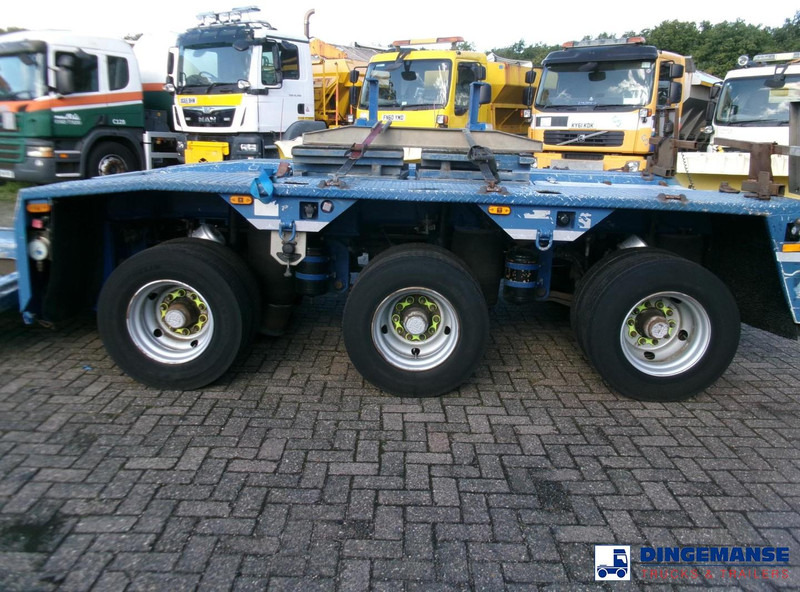Goldhofer 3-axle lowbed trailer STZ-V 3-33/80A 56 t / ext. 13.6 m - Semirremolque góndola rebajadas: foto 5 Goldhofer 3-axle lowbed trailer STZ-V 3-33/80A 56 t / ext. 13.6 m - Semirremolque góndola rebajadas: foto 5