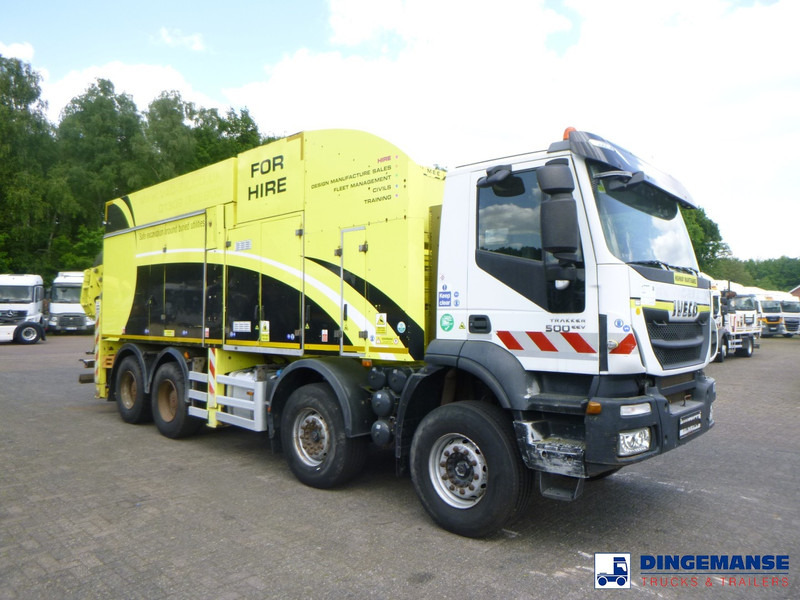 Iveco Trakker 500 8x4 MTS vacuum excavator / Saugbagger - Limpieza de alcantarillado: foto 2 Iveco Trakker 500 8x4 MTS vacuum excavator / Saugbagger - Limpieza de alcantarillado: foto 2