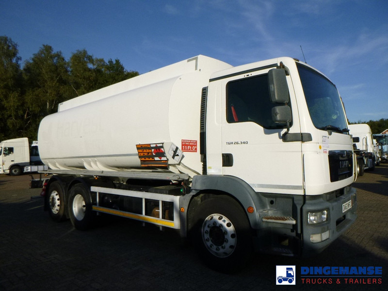 MAN TGM 26.340 6X2 RHD fuel tank 21 m3 / 5 comp - Camión cisterna: foto 2 MAN TGM 26.340 6X2 RHD fuel tank 21 m3 / 5 comp - Camión cisterna: foto 2