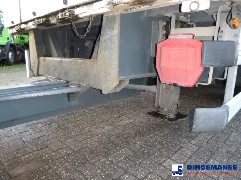 Camión caja cerrada MAN TGX 26.440 6X2 high volume + Fruehauf closed box trailer: foto 10