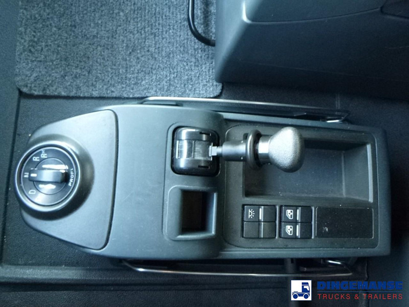 Camión caja cerrada MAN TGX 26.440 6X2 high volume + Fruehauf closed box trailer: foto 17