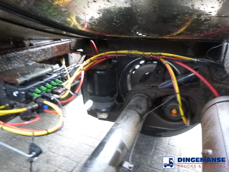 Semirremolque cisterna METALOVOUGA Bitumen tank inox 32 m3 / 1 comp + pump: foto 6