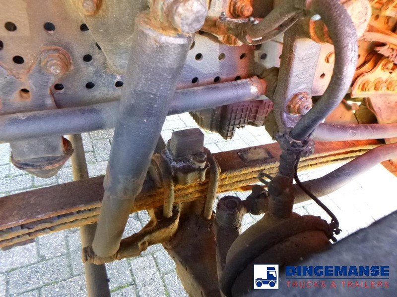 Máquina quitanieve Mercedes-Benz Arocs 3240 8x4 RHD Schmidt snow plough / gritter: foto 11 Máquina quitanieve Mercedes-Benz Arocs 3240 8x4 RHD Schmidt snow plough / gritter: foto 11