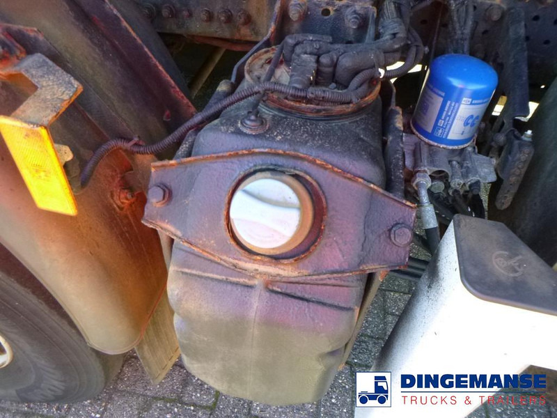 Máquina quitanieve Mercedes-Benz Arocs 3240 8x4 RHD Schmidt snow plough / gritter: foto 13 Máquina quitanieve Mercedes-Benz Arocs 3240 8x4 RHD Schmidt snow plough / gritter: foto 13